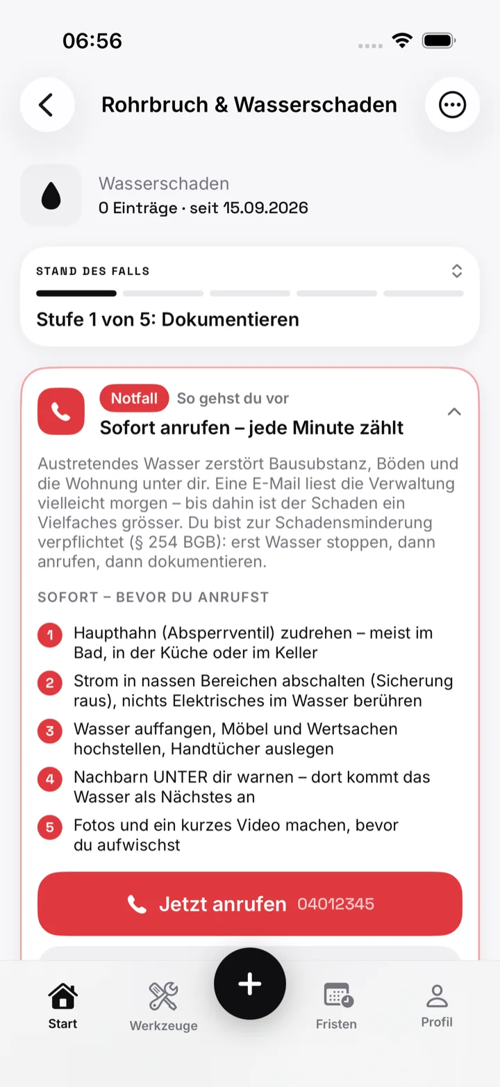 Fall-Ansicht mit rotem Anrufen-Knopf